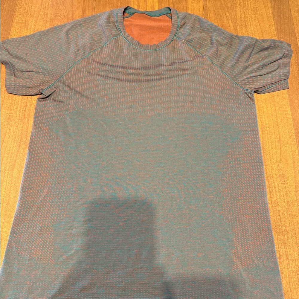 Men’s Lululemon Metal Vent Tech short sleeve